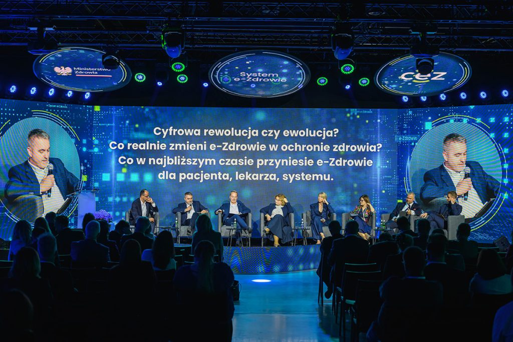 Uczestnicy debaty